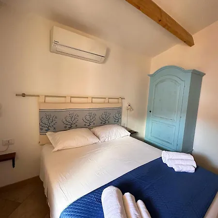 Homes - Iole Casa Azara